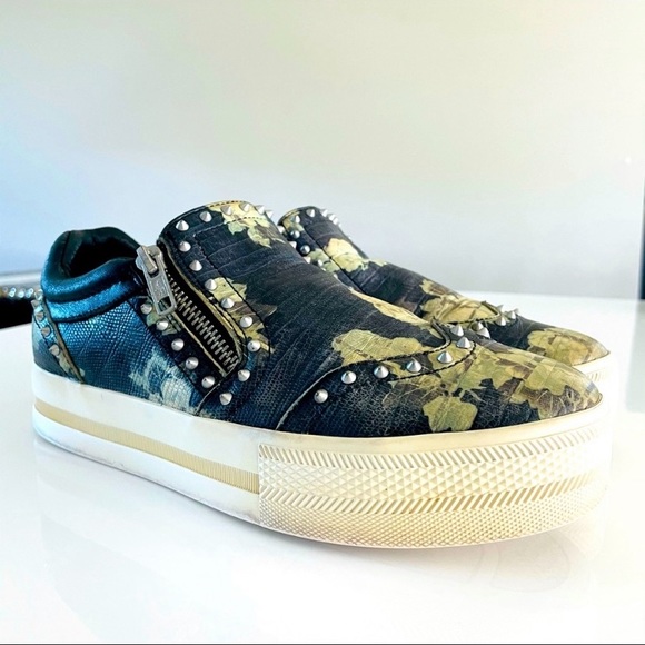 Ash size 39 - Picture 2 of 4